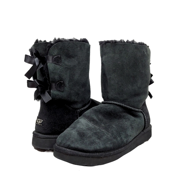 *SOLD*UGG - Black Suede Womens Size 11 Bailey Bow II Boots - Picture 6 of 13